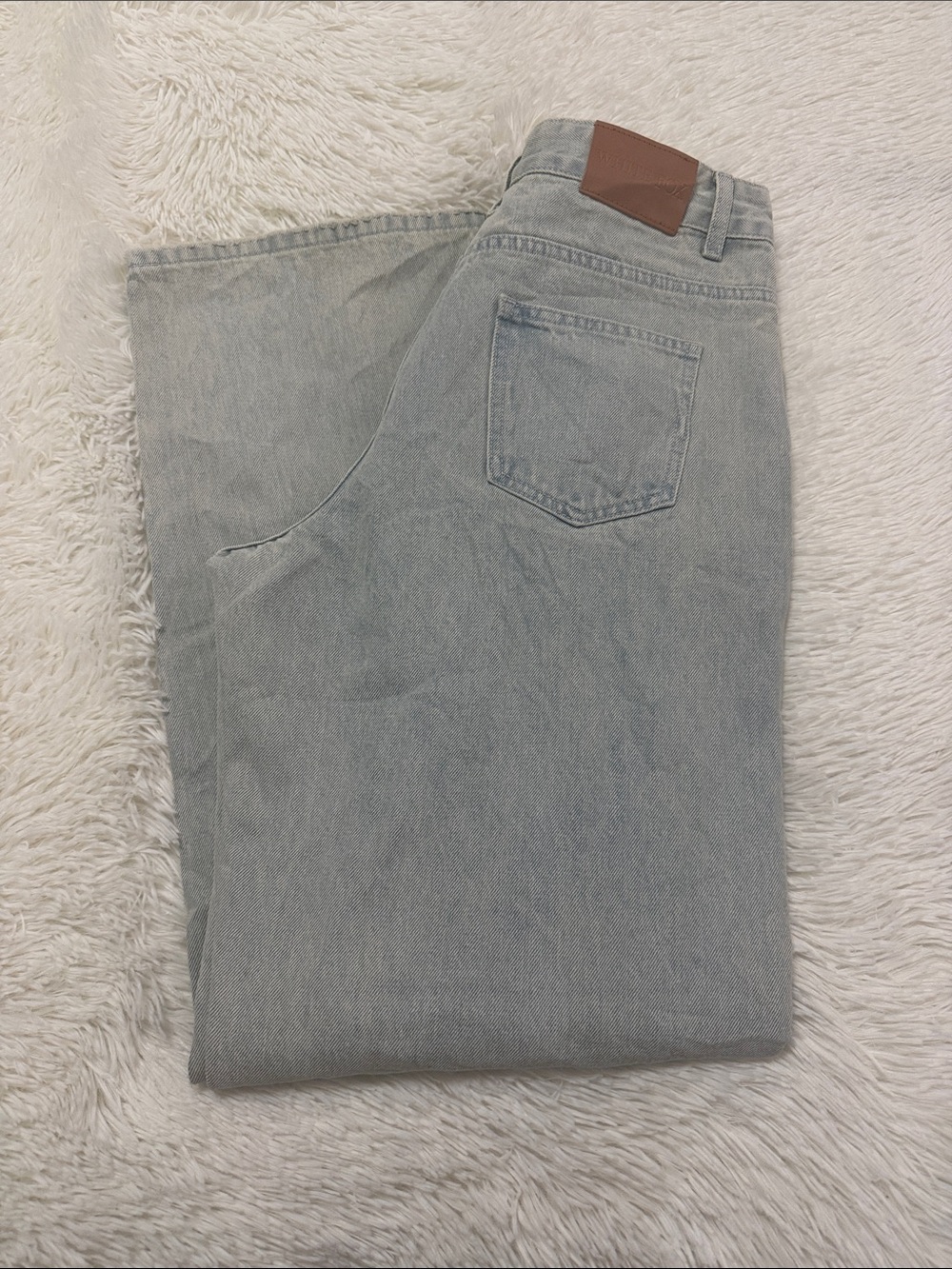 White Fox Boutique Light Blue Acid Wash Jeans